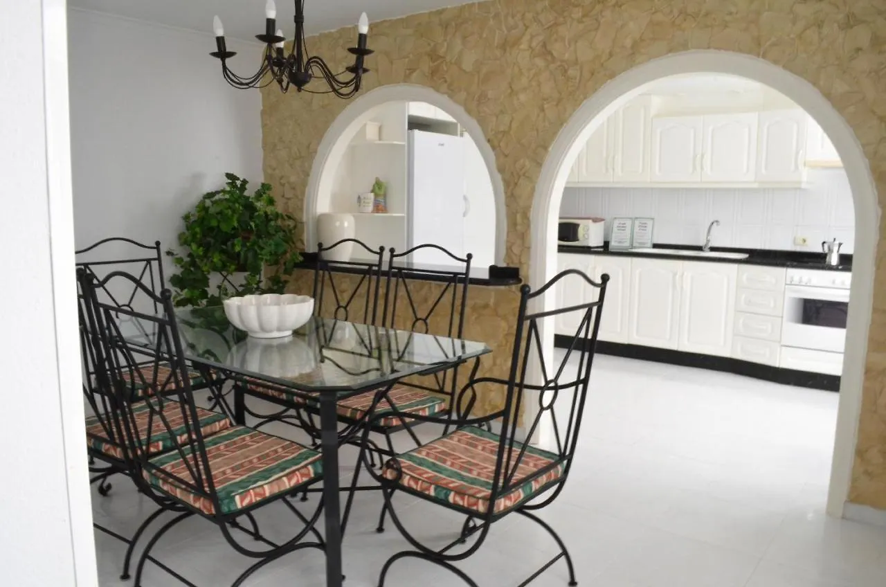 Hotel Tango House Arona  Penzion