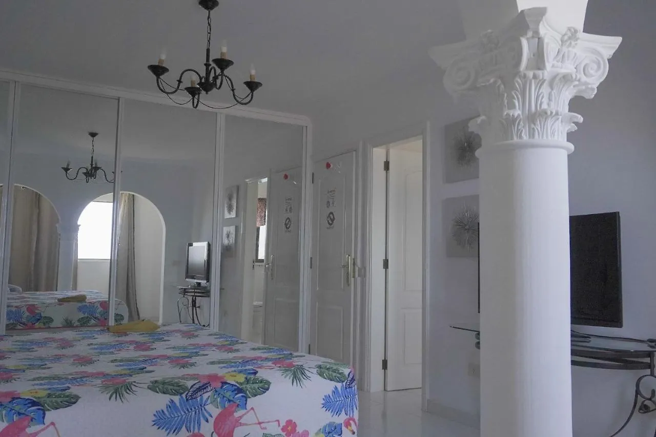 Penzion Hotel Tango House Arona